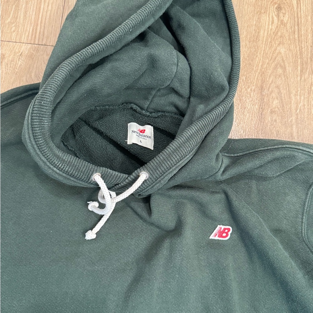 Mens New Balance Made in USA Sweatsuit L top and M bottom - Picture 7 of 9